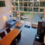 Chill Garden Loft *