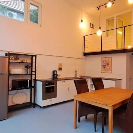 Chill Garden Loft Апартаменты Балатонкенезе