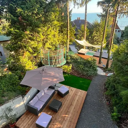 Chill Garden Loft *